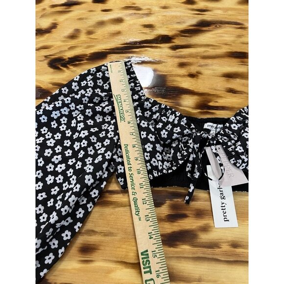 Pretty Garbage Women Floral Tied Crop Top Size Medium Boho Peasant Hippie Preppy - Picture 4 of 12